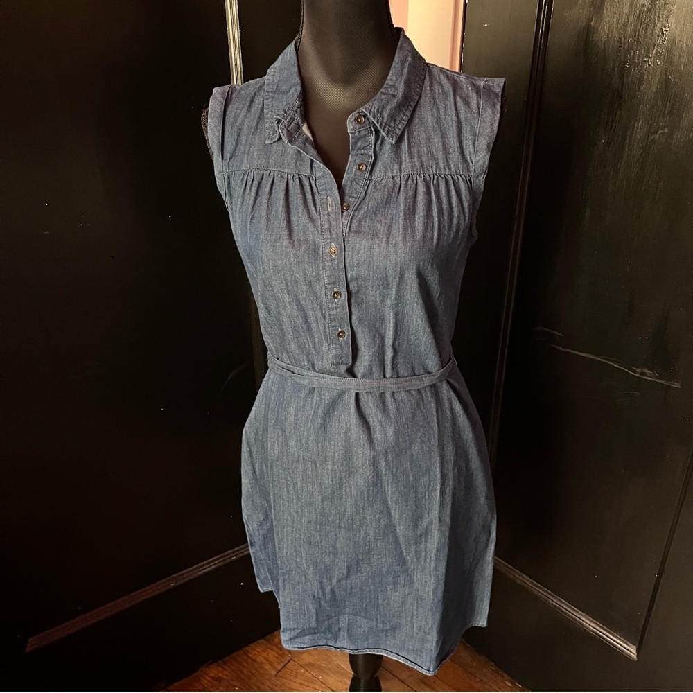 Universal Thread Denim Sleeveless Collared Button… - image 1